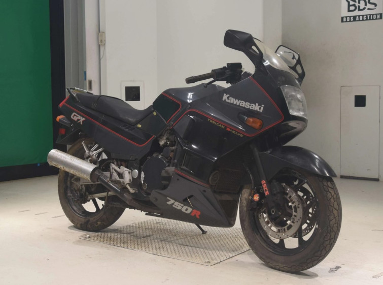 Мотоцикл Kawasaki GPX750R с пробегом 14623 km