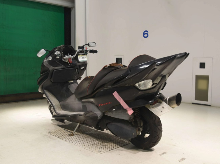 Мотоцикл Honda FORZA Z
