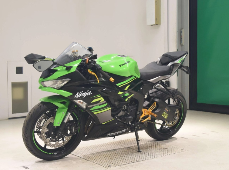 Мотоцикл Kawasaki ZX-6RA з пробігом 10411 km
