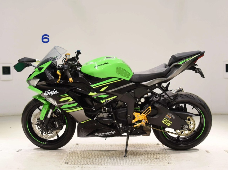 Мотоцикл Kawasaki ZX-6RA з пробігом 10411 km