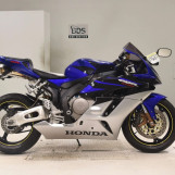 Мотоцикл Honda CBR1000RR с пробегом 25522 km
