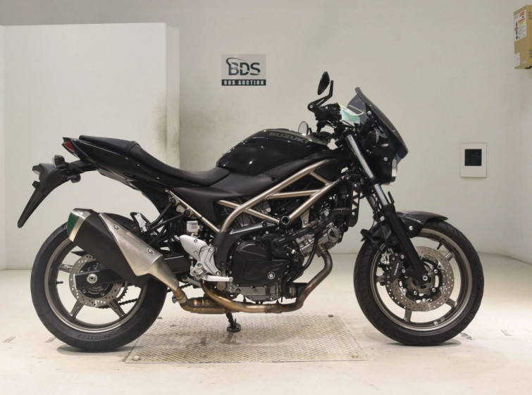 Мотоцикл Suzuki SV650 с пробегом 9776 km