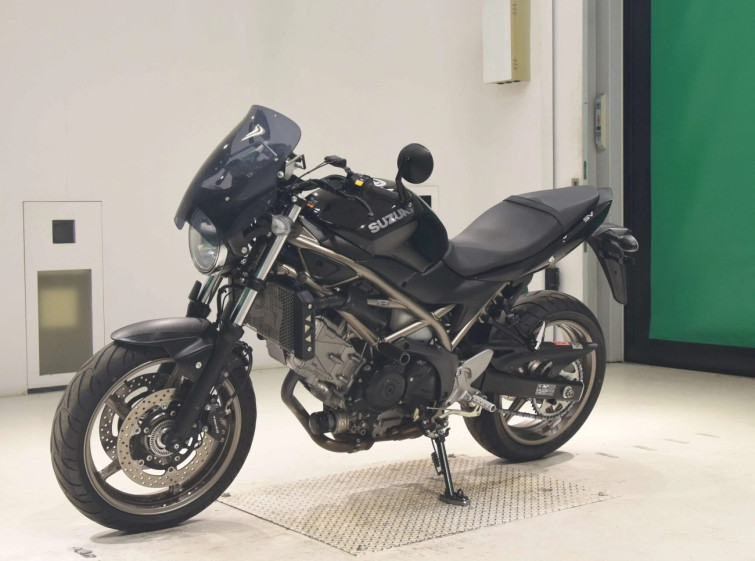 Мотоцикл Suzuki SV650 с пробегом 9776 km