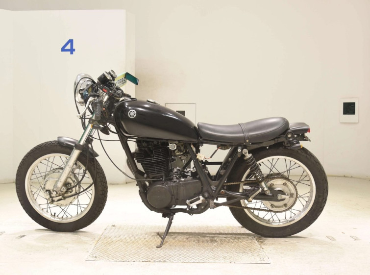 Мотоцикл Yamaha SR400-2 з пробігом 19164 km