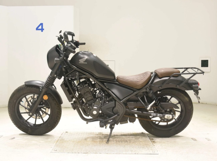 Мотоцикл Honda REBEL S CMX250 с пробегом 6824 km