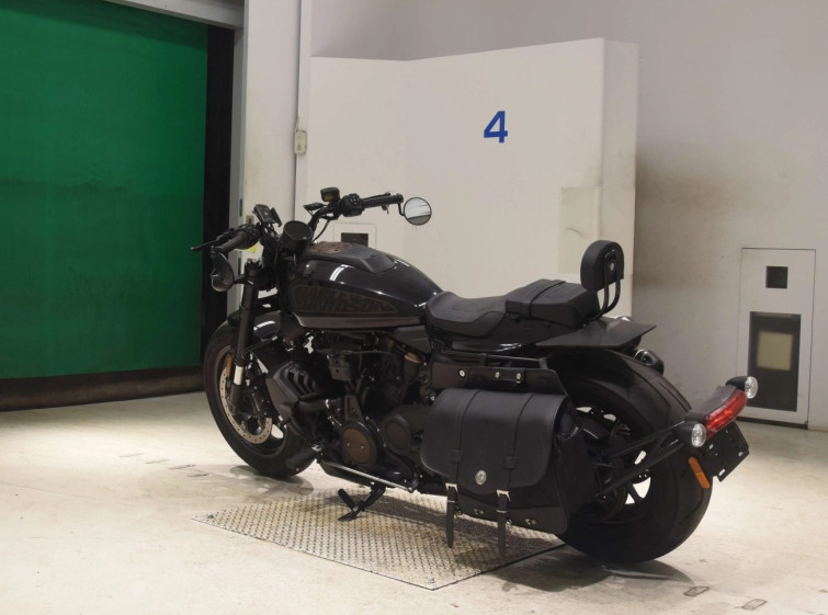 Мотоцикл HD RH1250S з пробігом 14556 km