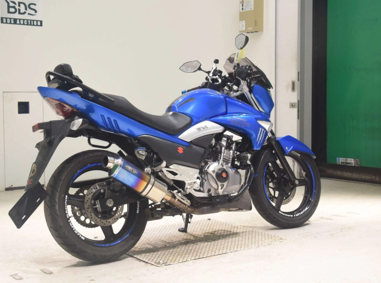 Мотоцикл Suzuki GSR250 з пробігом 8284 km