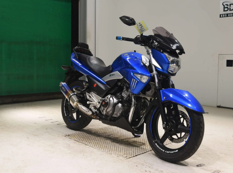 Мотоцикл Suzuki GSR250 з пробігом 8284 km