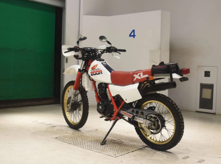 Мотоцикл Honda XL200R с пробегом 9549 km