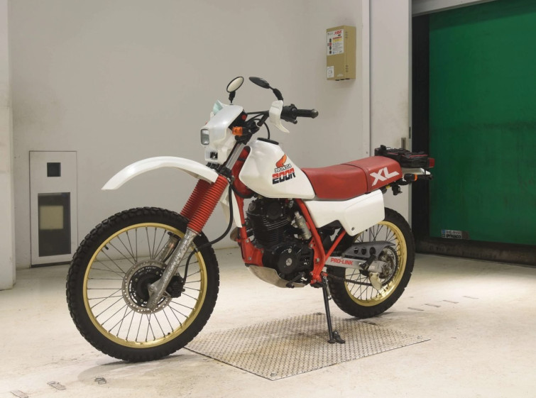 Мотоцикл Honda XL200R с пробегом 9549 km