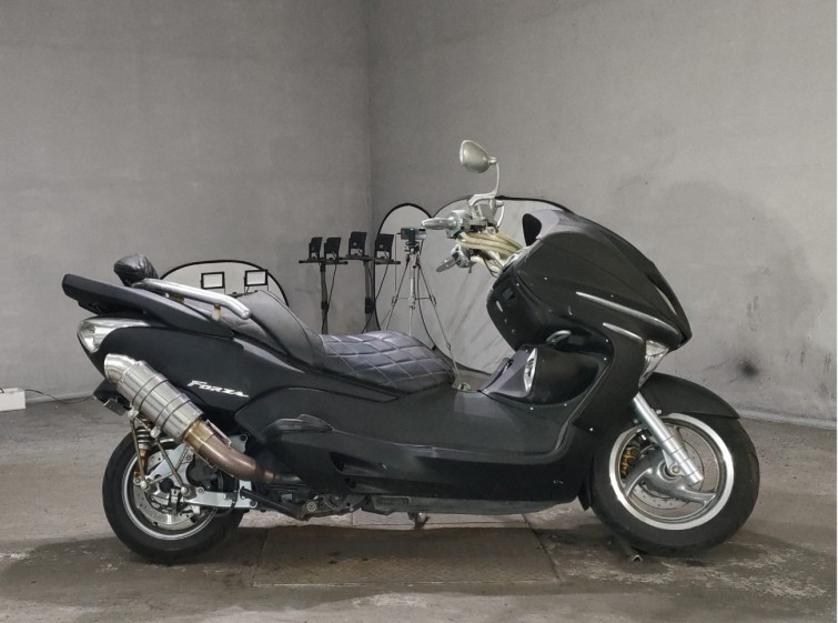Мотоцикл Honda FORZA Z с пробегом 11609 km