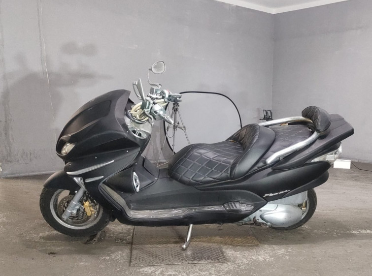 Мотоцикл Honda FORZA Z с пробегом 11609 km