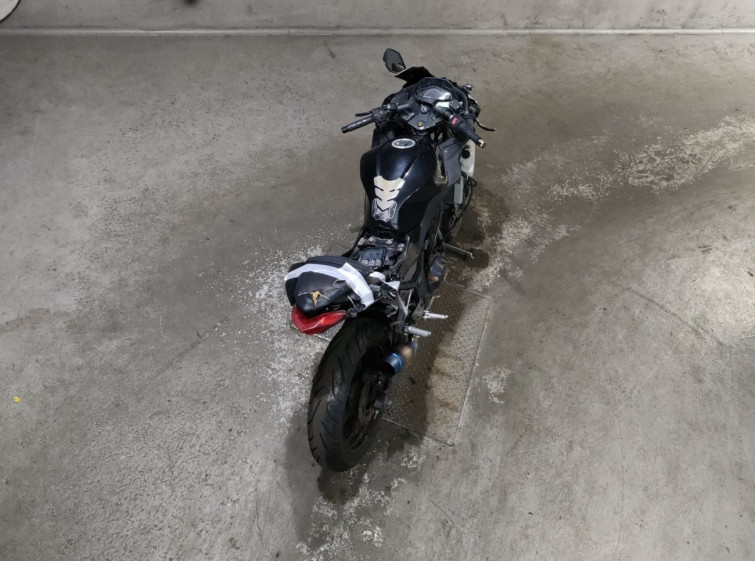 Мотоцикл Kawasaki NINJA250 с пробегом 32949 km