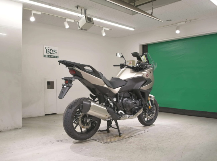 Мотоцикл Honda NT1100 з пробігом 36 km