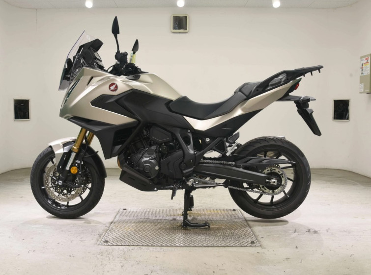 Мотоцикл Honda NT1100 з пробігом 36 km