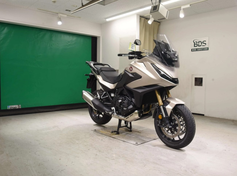 Мотоцикл Honda NT1100 з пробігом 36 km