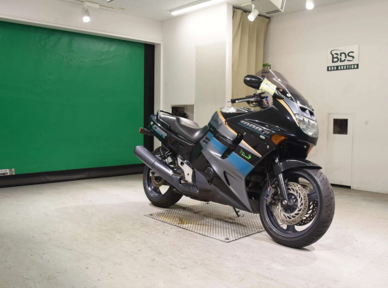Мотоцикл Honda CBR1000F з пробігом 33677 km