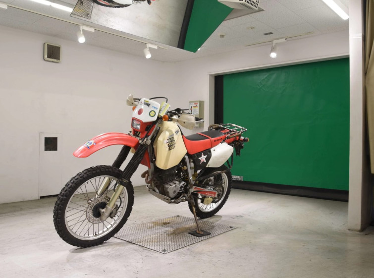Мотоцикл Honda XR250 с пробегом 1393 km