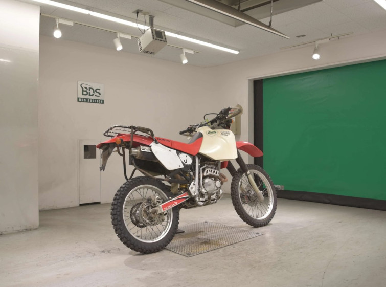 Мотоцикл Honda XR250 с пробегом 1393 km