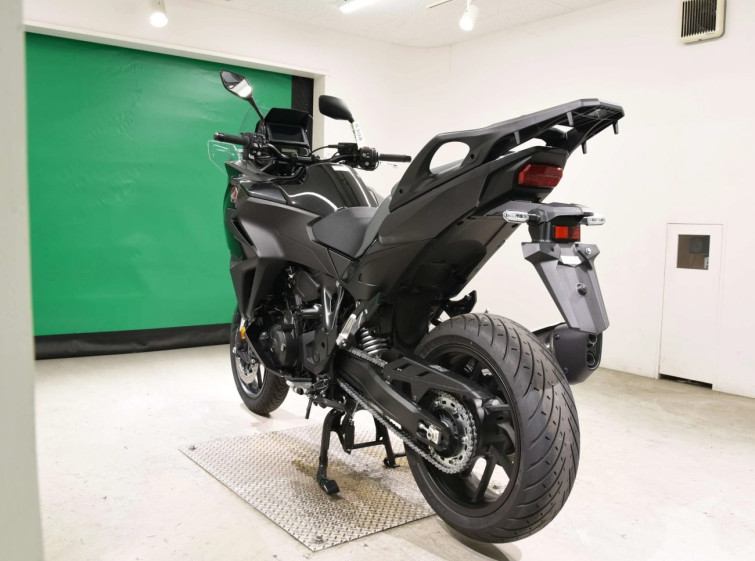 Мотоцикл Honda NT1100 с пробегом 30 km