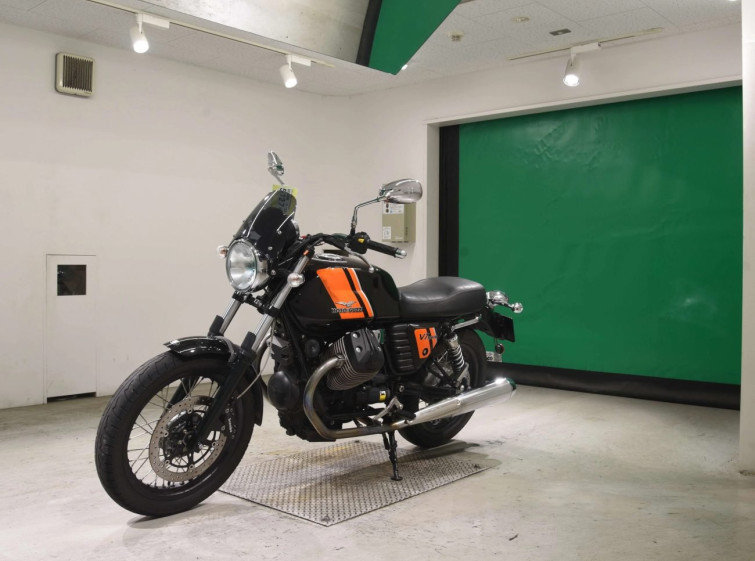Мотоцикл Moto Guzzi V7 SPECIAL с пробегом 30257 km