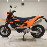 Мотоцикл KTM 690 SMC R