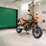 Мотоцикл KTM 690 SMC R