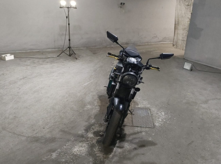 Мотоцикл Kawasaki Z250 з пробігом 32687 km