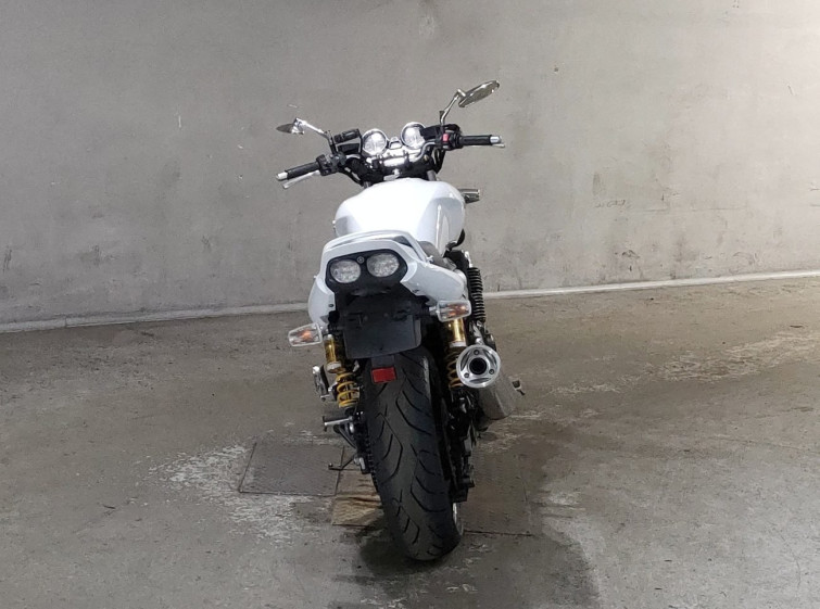 Мотоцикл Yamaha XJR1300 с пробегом 26371 km