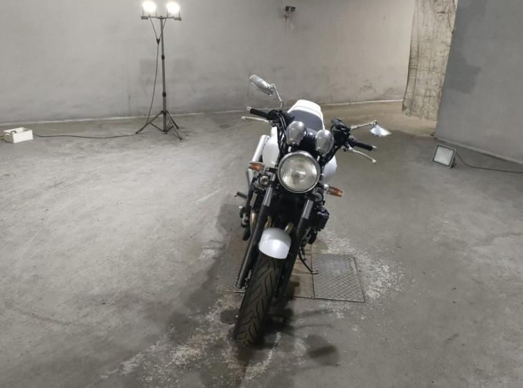 Мотоцикл Yamaha XJR1300 с пробегом 26371 km