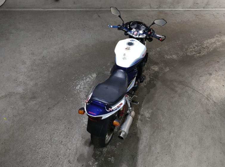 Мотоцикл Suzuki GSX1400