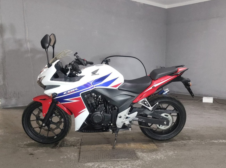 Мотоцикл Honda CBR400R с пробегом 33089 km