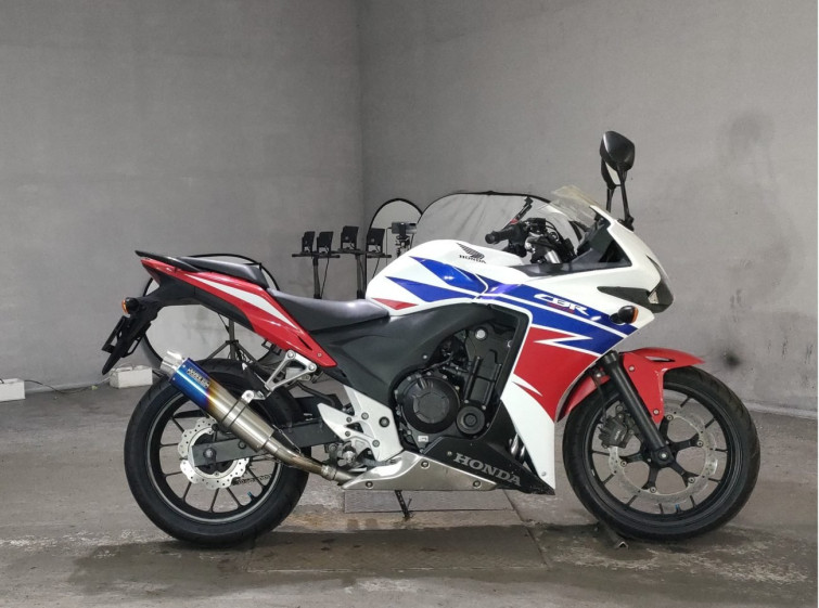 Мотоцикл Honda CBR400R с пробегом 33089 km