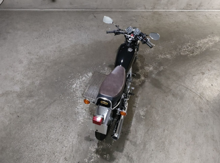 Мотоцикл Yamaha SR400 с пробегом 11580 km