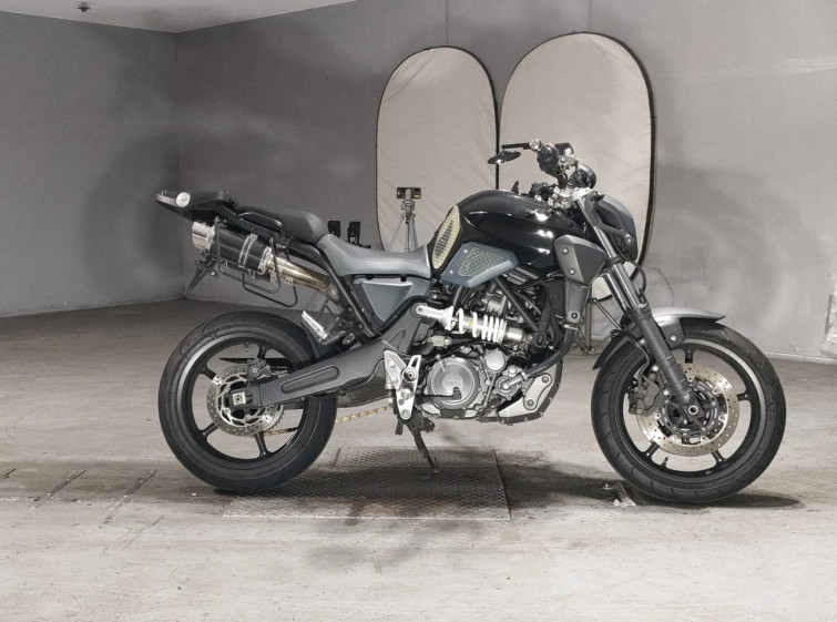 Мотоцикл Yamaha MT-03 з пробігом 33109 km