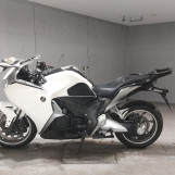 Мотоцикл Honda VFR1200FD з пробігом 31429 km