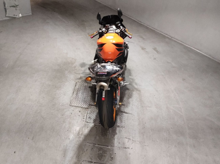 Мотоцикл Honda CBR1000RR с пробегом 75856 km