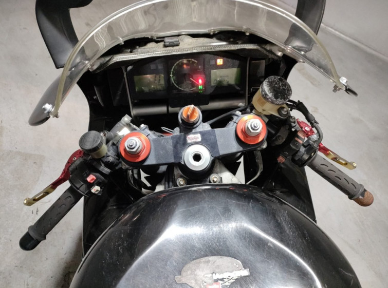 Мотоцикл Aprilia RSV1000 MILLE с пробегом 45136 km