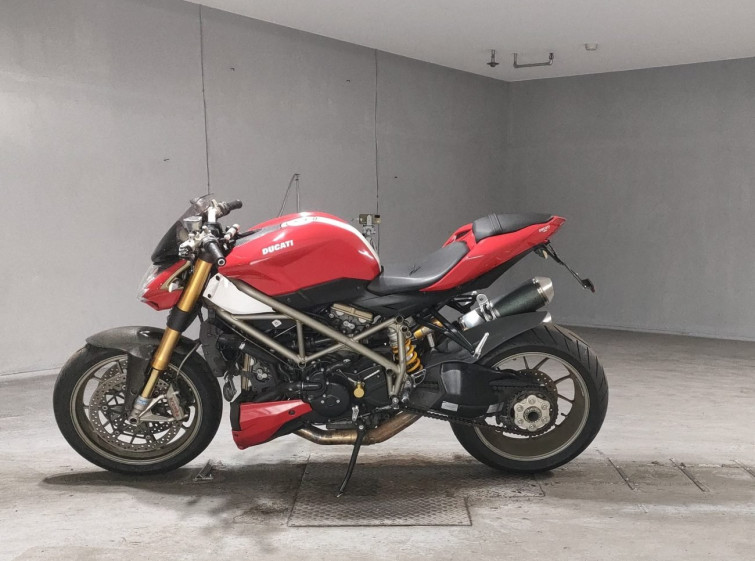 Мотоцикл Ducati STREETFIGHTER 1100S с пробегом 24930 km