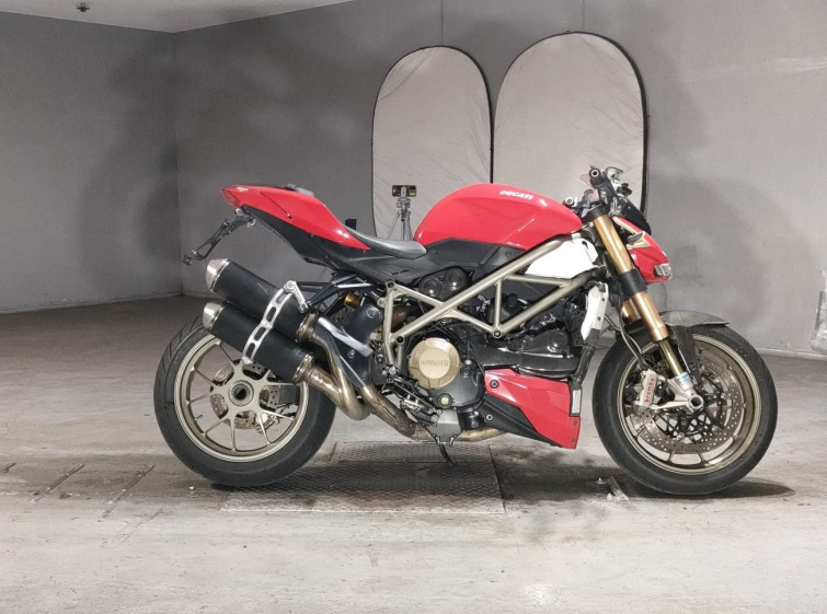 Мотоцикл Ducati STREETFIGHTER 1100S с пробегом 24930 km
