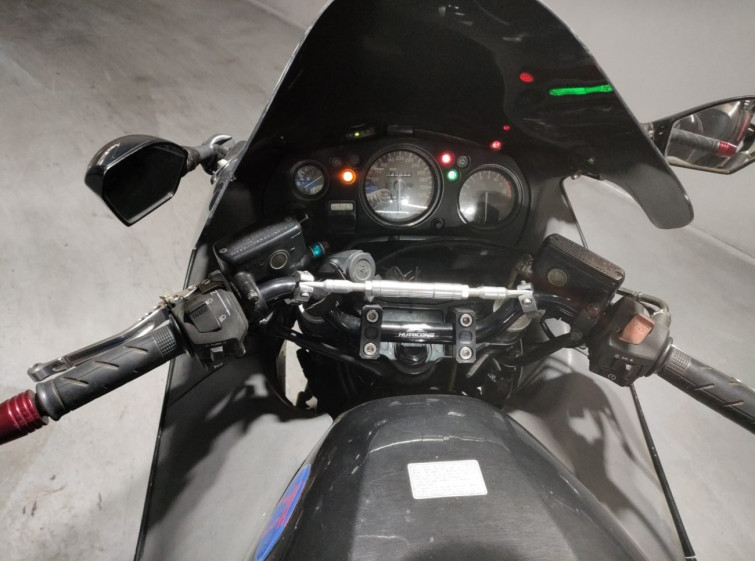 Мотоцикл Honda CBR1100XX BLACKBIRD с пробегом 47872 km