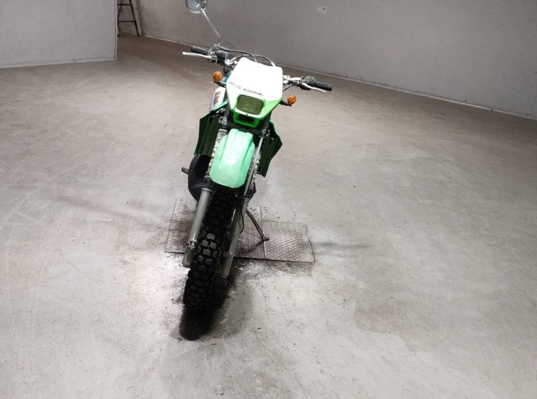 Мотоцикл Kawasaki KDX220SR с пробегом 6432 km