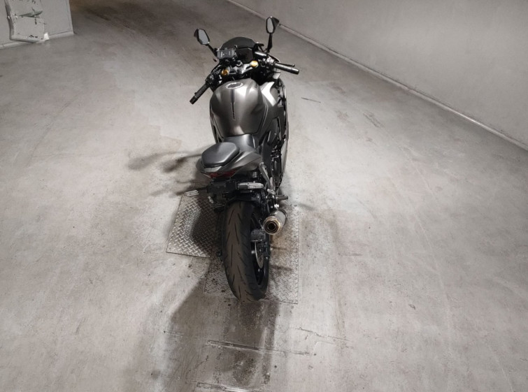Мотоцикл Kawasaki NINJA ZX-4R SE з пробігом 10281 km