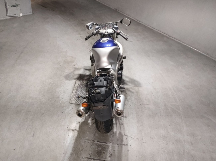 Мотоцикл Suzuki GSX1300R HAYABUSA