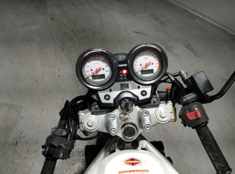 Мотоцикл Honda VTR250 з пробігом 20209 km