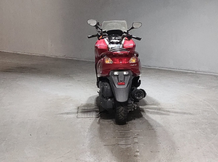 Мотоцикл Yamaha MAJESTY250