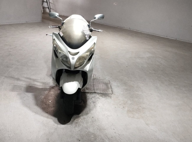Мотоцикл Suzuki SKYWAVE 250S