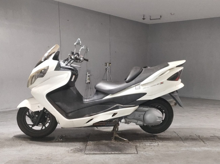 Мотоцикл Suzuki SKYWAVE 250S