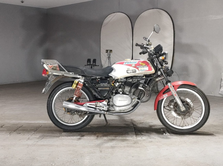 Мотоцикл Honda CB250RS з пробігом 75983 km