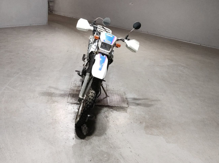Мотоцикл Yamaha ｾﾛｰ225 з пробігом 56408 km